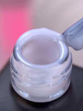 Камуфлююча база Make up  base 02, 10мл 