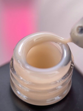Камуфлююча база Make up  base 03, 10мл 