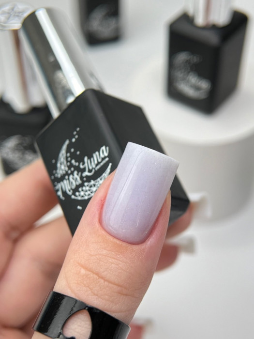 Камуфлююча база з шимером Make up shimmer base 01, 10мл 