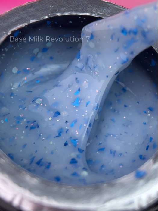 Камуфлююча база Milk Revolution 07, 15 мл