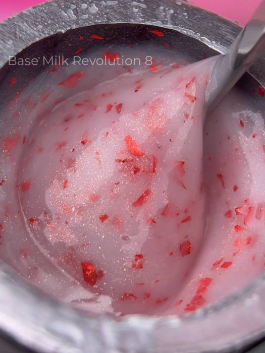 Камуфлююча база Milk Revolution 08, 15 мл