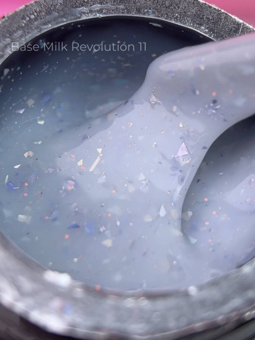 Камуфлююча база Milk Revolution 11, 15 мл