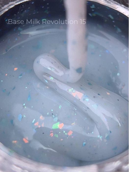 Камуфлююча база Milk Revolution 15, 15 мл