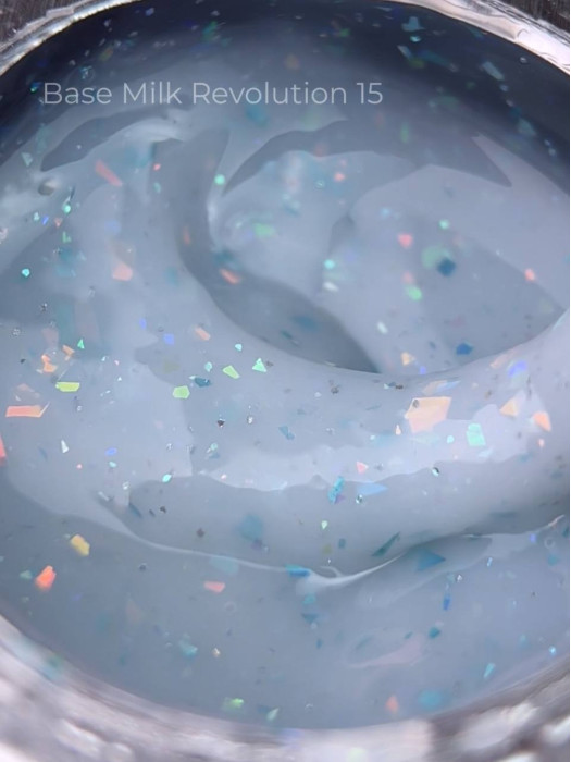 Камуфлююча база Milk Revolution 15, 15 мл