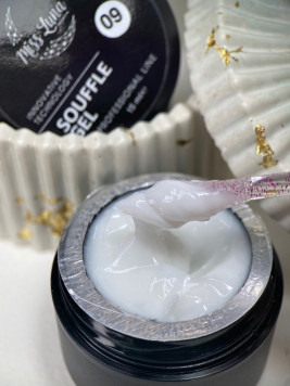 Густий гель для нарощування Souffle gel 09, 15мл 